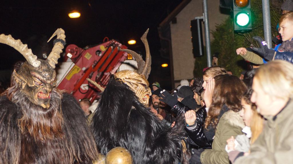 Gnigler Perchtenlauf