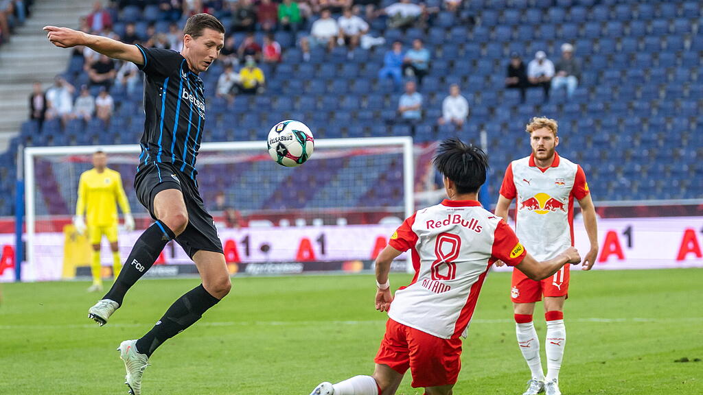 FUSSBALL/ UEFA CL QUALIFIKATION: FC SALZBURG - CLUB BRGGE