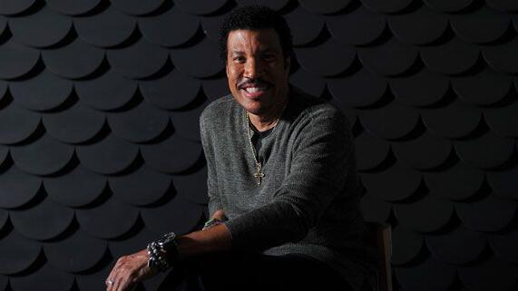 Auch wenn der Tourauftakt von Lionel Richie verschoben wurde, wird das Wien-Konzert am 22. November stattfinden.