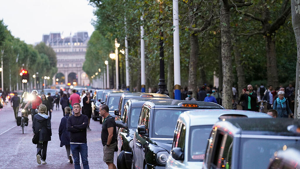 London, Queen The Mall