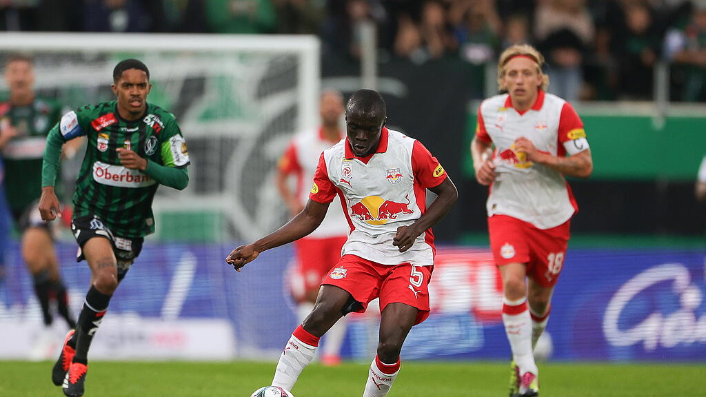 FUSSBALL: ADMIRAL BUNDESLIGA/ 1. RUNDE: SV OBERBANK RIED - RED BULL SALZBURG