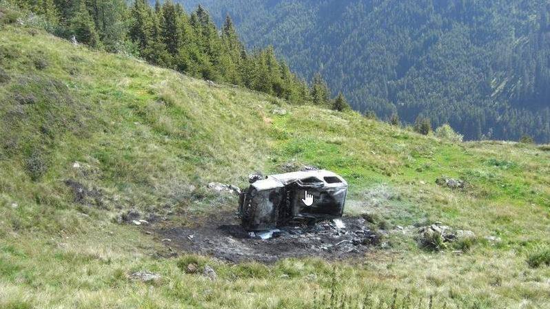 Saalbach: Pkw fängt Feuer und stürzt ab