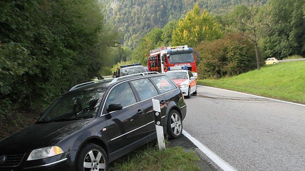 Trümmerfeld nach Frontalcrash