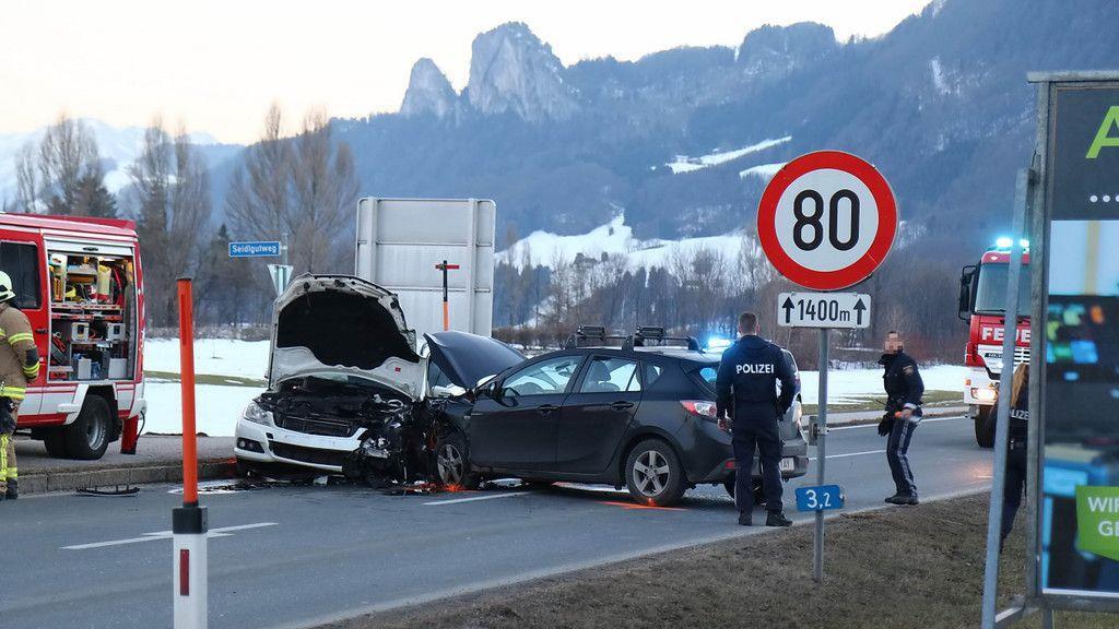 Verkehrsunfall auf B159 bei Rif