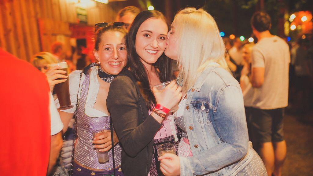 Die Stimmung hat gepasst am Waldfest.