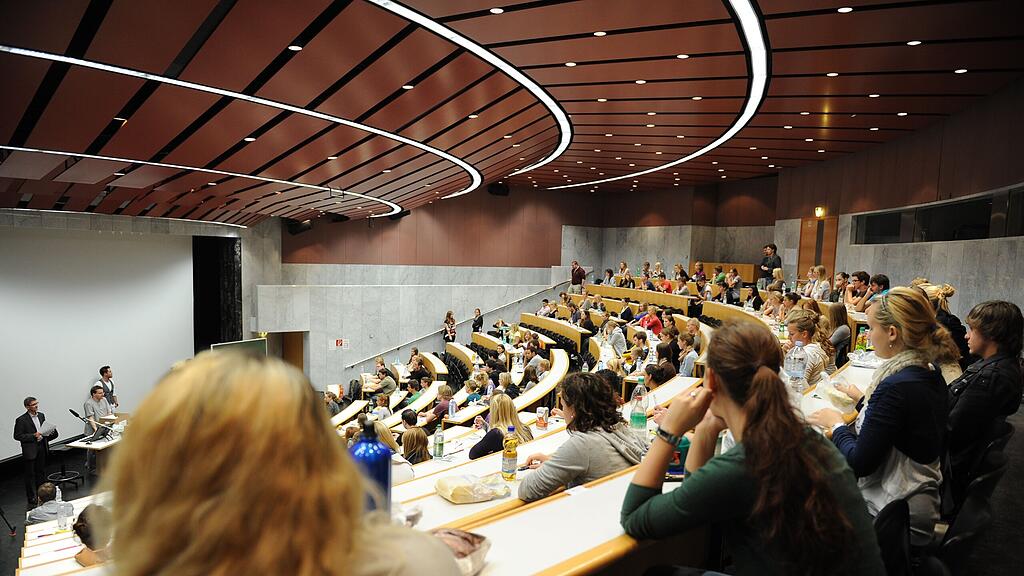 Österreichische Unis rutschem im weltweiten Ranking weiter ab.