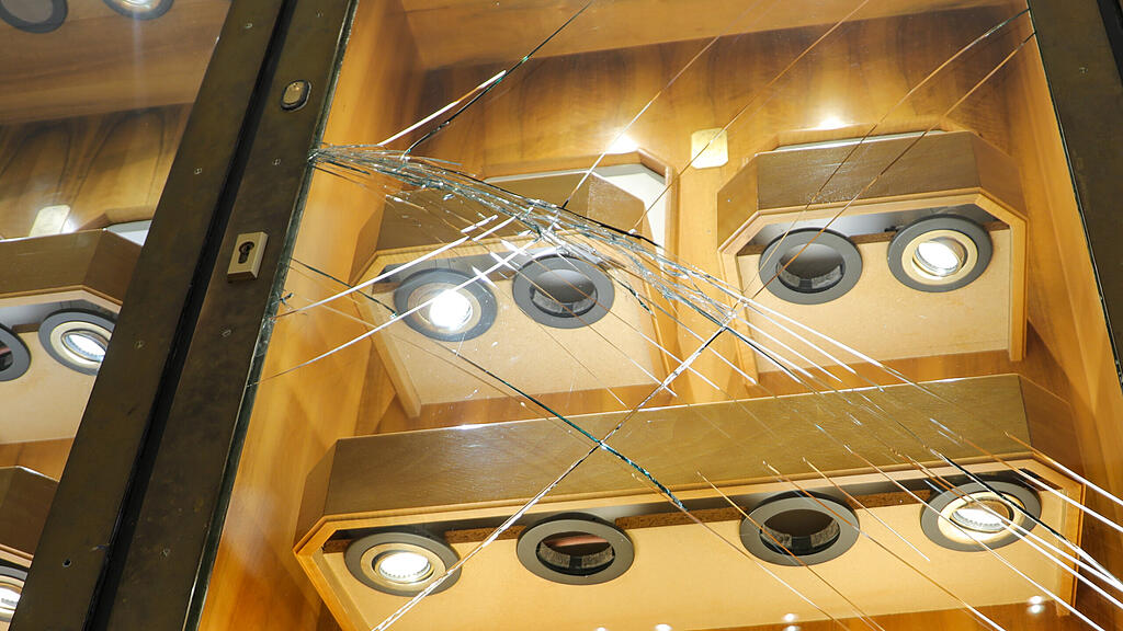 Einbruch bei Juwelier Schneider in Salzburger Altstadt II