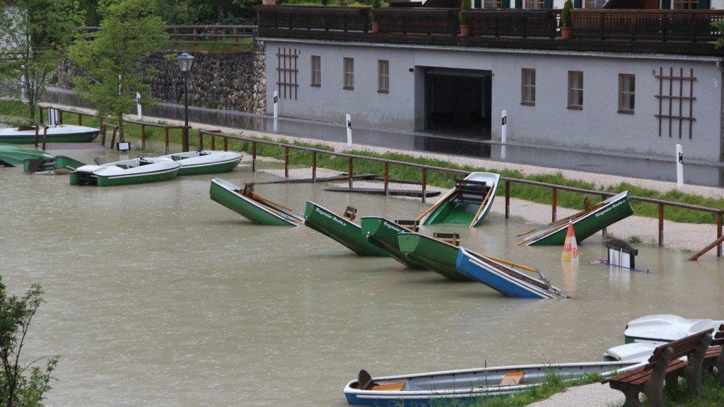 Hochwasser in Hintersee (BGL)