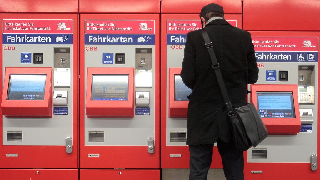 Insgesamt entstand ein Gesamtschaden im fünfstelligen Bereich.
