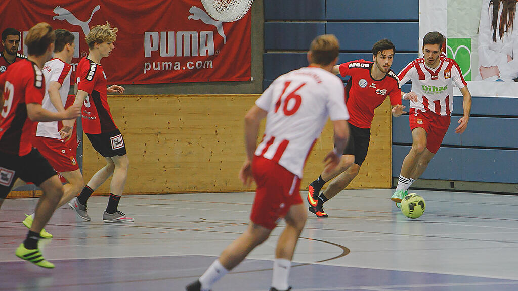 Salzburger Stier, Hallenfu\u00dfball