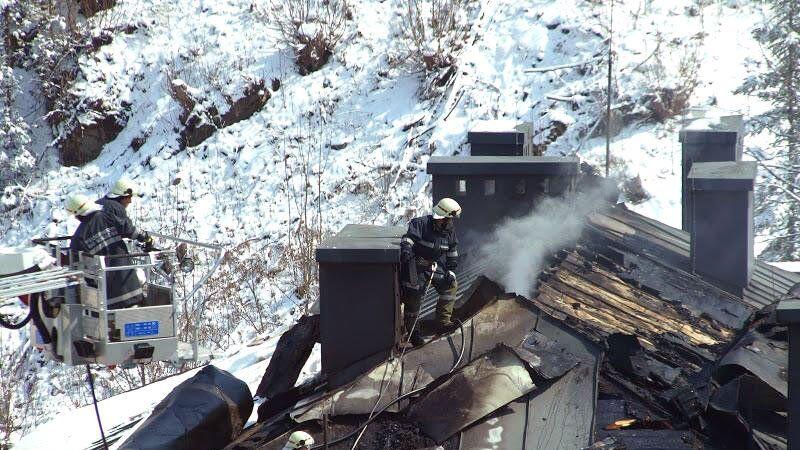 Die Feuerwehren rund um Bad Gastein standen am Mittwoch im Großeinsatz. Donnerstagabend konnte die Polizei die beiden mutmaßlichen Brandstifter ausforschen.