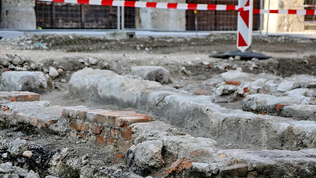 20210425_fmt_Historische_Ausgrabungen_am_Kajetanerplatz__KJ002.JPG
