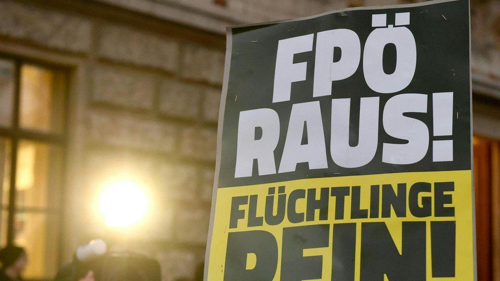 Proteste gegen Akademikerball 2016