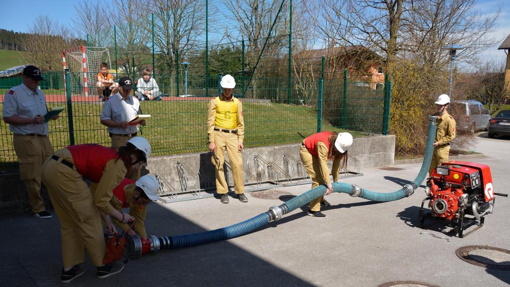 Bilder des Feuerwehrjugend-Bewerbs