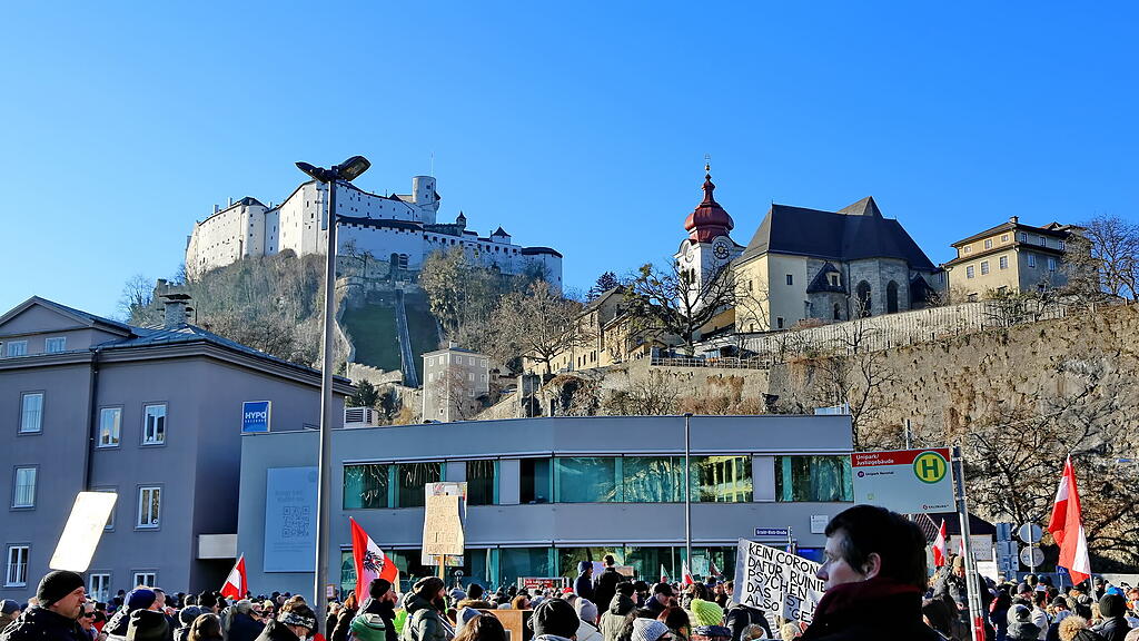 MFG-Kundgebung in Salzburg