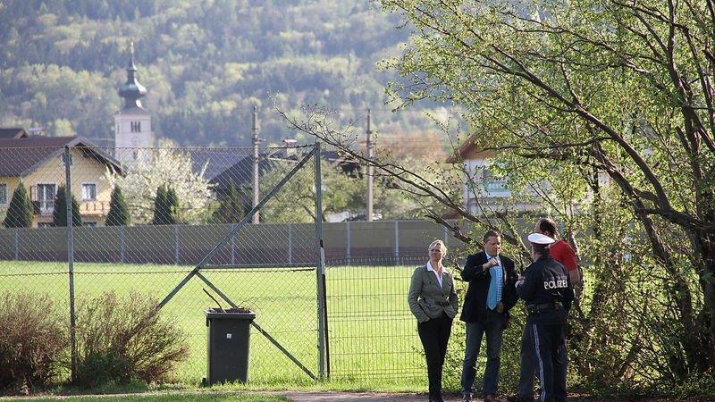 Großfahndung nach Überfall in Hallein I