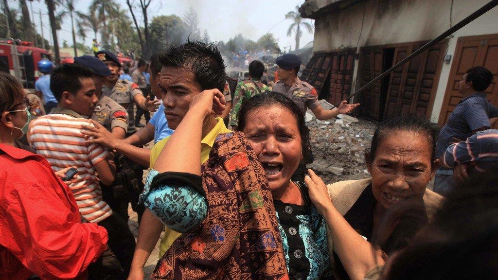 Militärmaschinen-Absturz in Indonesien: Mehr als hundert Tote befürchtet