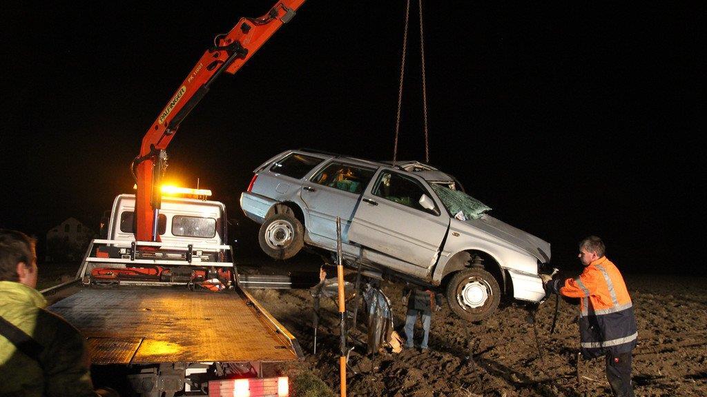 Zwei Tote bei Crash in Tacherting