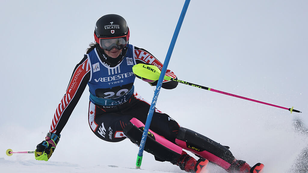 Damen-Slalom in Levi: 1. Durchgang