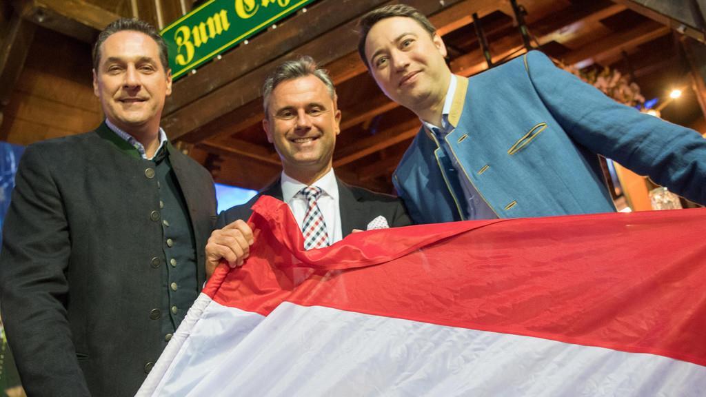 FPÖ feiert 1. Mai in Linz