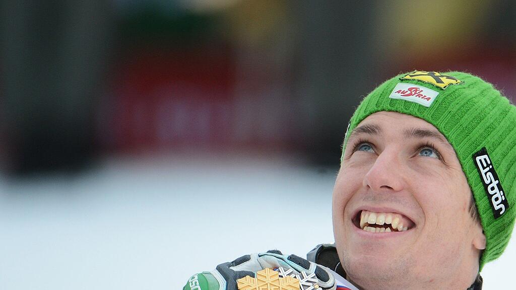 Slalom-Weltmeister Marcel Hirscher bei der Siegerehrung in Schladming.