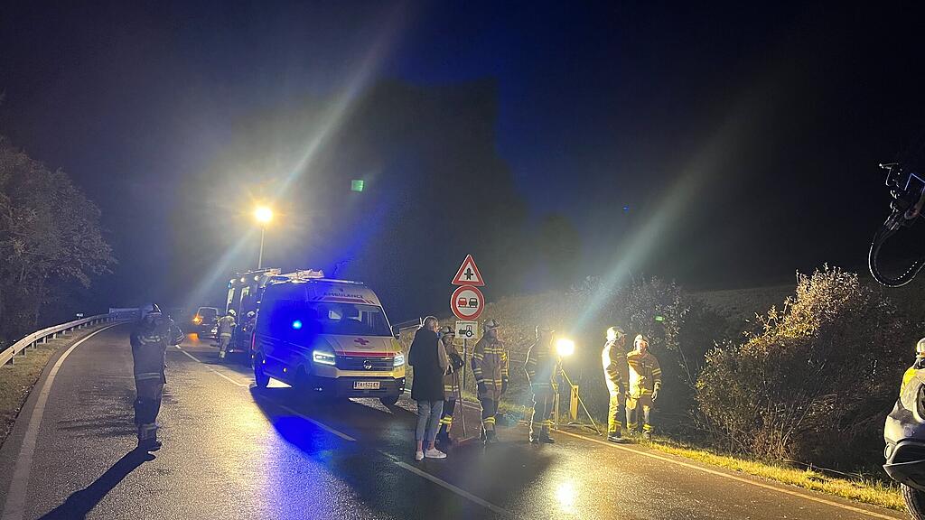 Unfall mit Kastenwagen auf B99 im Lungau