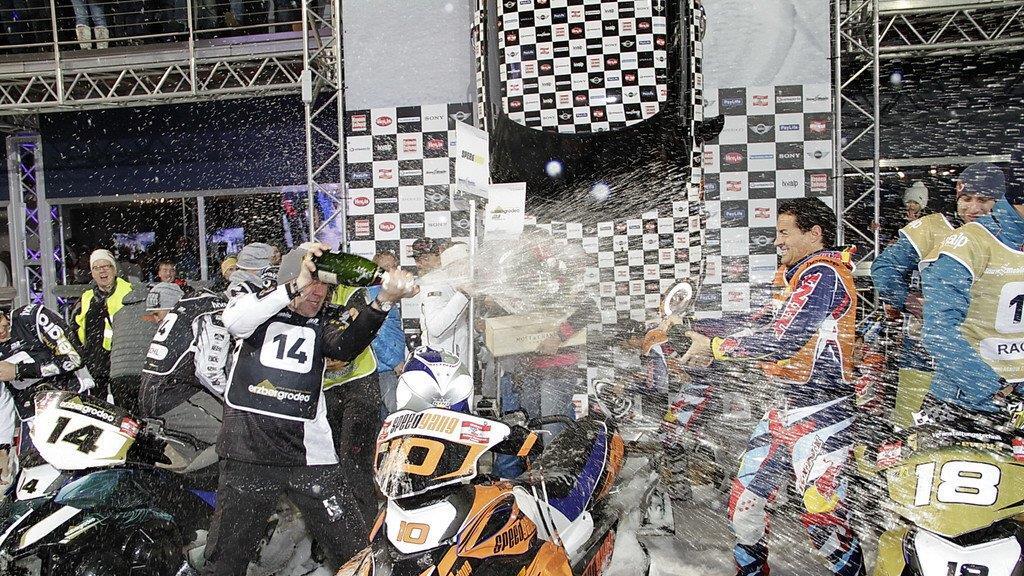 Siegerehrung bei Snow Mobile