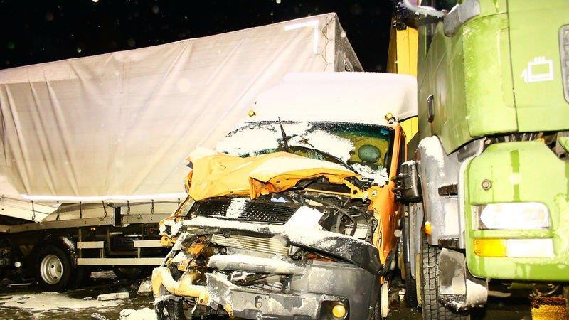Massencrash auf A1