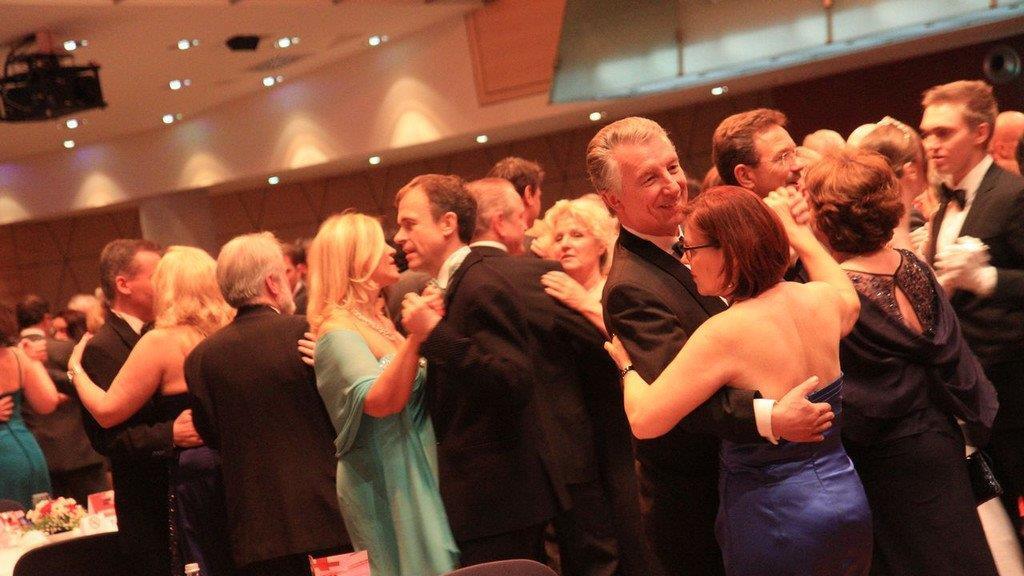 Rot-Kreuz-Ball2014 Teil I