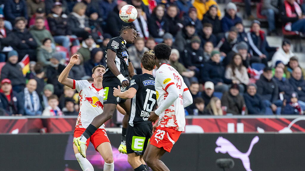 FUSSBALL ADMIRAL BUNDESLIG... - APA-Bilderdienst - 02.03.25 - 18.07 - ABD0152 - High-Res.jpg