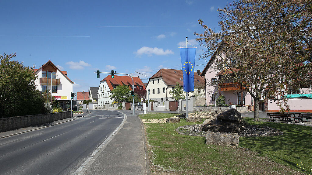 Gadheim bei Würzburg, Mittelpunkt der EU