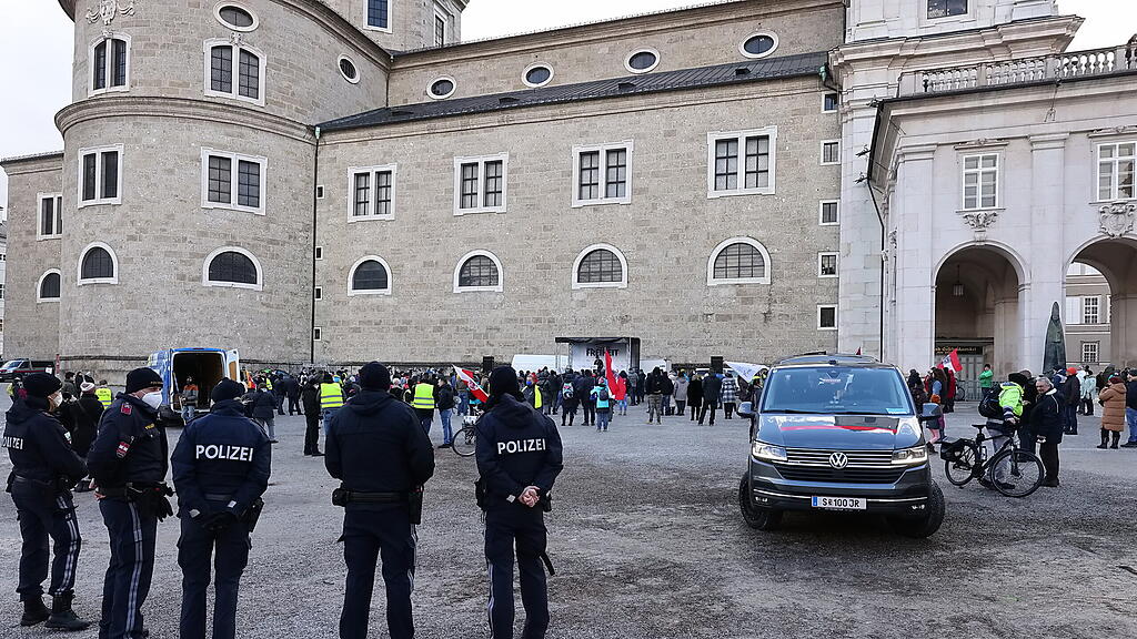 Corona-Demo in der Stadt Salzburg