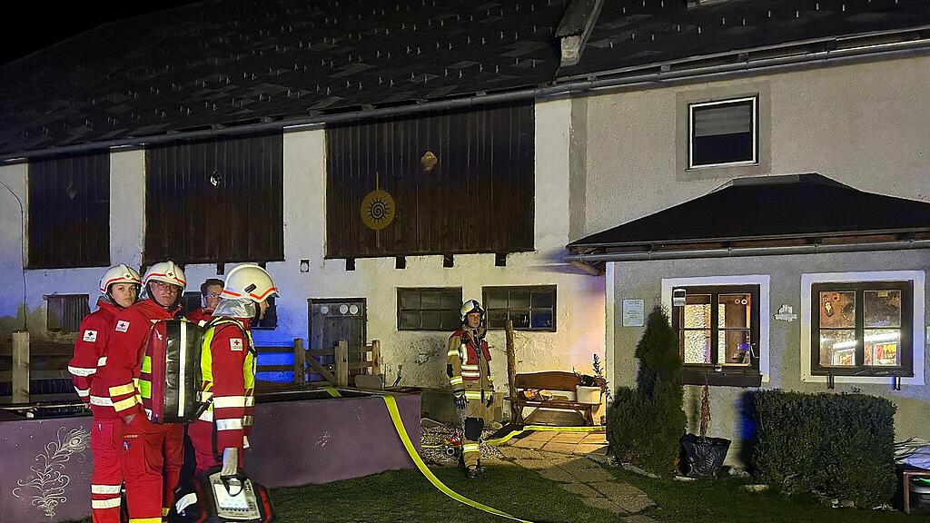 Feuerwehr Ramingstein bei Kaminbrand gefordert