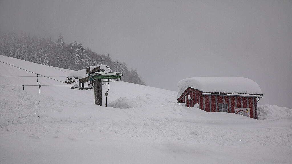 Über zwei Meter Schnee in Krispl